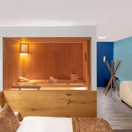 Waldegg - Adults Only Otel